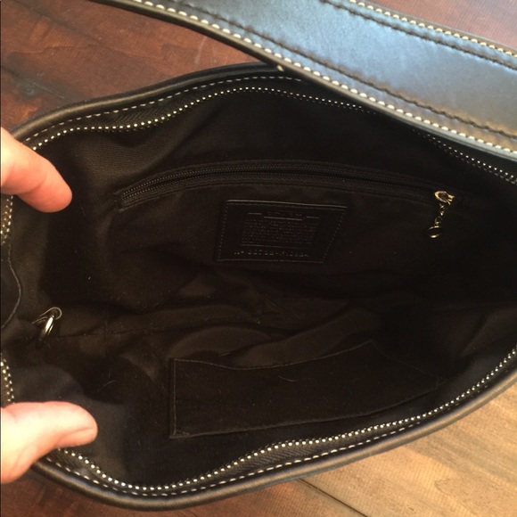 Coach Signature CC Handbag - Picture 5 of 6